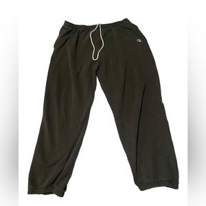 Black Champion Authentic Apparel Sweatpants (US Men’s XXL)